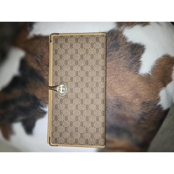 Rare Vintage Gucci Leather Trifold Wallet Envelope Design - Picture 1 of 12
